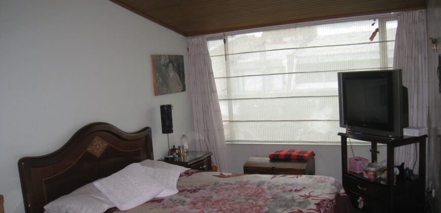 VENTA CASA NIZA ANTIGUA, INDEPENDIENTE, MEDIANERA, 360 M2, TERRENO 383.5 M2