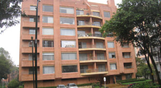 VENTA APARTAMENTO EL NOGAL, PISO 6 EXTERIOR, 198 M2, EDIFICIO.