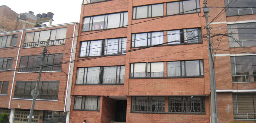 VENTA APARTAMENTO NICOLAS DE FEDERMAN, PISO 4 EXTERIOR, 111 M2,  EDIFICIO SIN ASCENSOR.