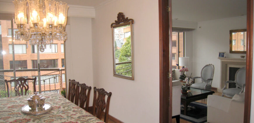 VENTA APARTAMENTO EL NOGAL, PISO 6 EXTERIOR, 198 M2, EDIFICIO.