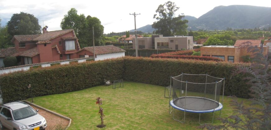 VENTA CASA GUAYMARAL AGRUPACION RINCON DE SAN PEDRO, 350 M2 TERRENO 3457 M2