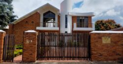 VENTA CASA CAMPESTRE AMOBLADA ANAPOIMA 625 M2 TERRENO 2.000