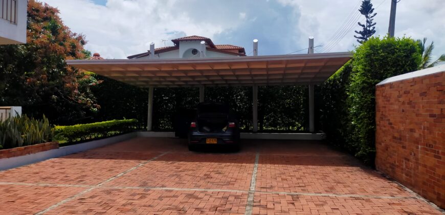 VENTA CASA CAMPESTRE AMOBLADA ANAPOIMA 625 M2 TERRENO 2.000